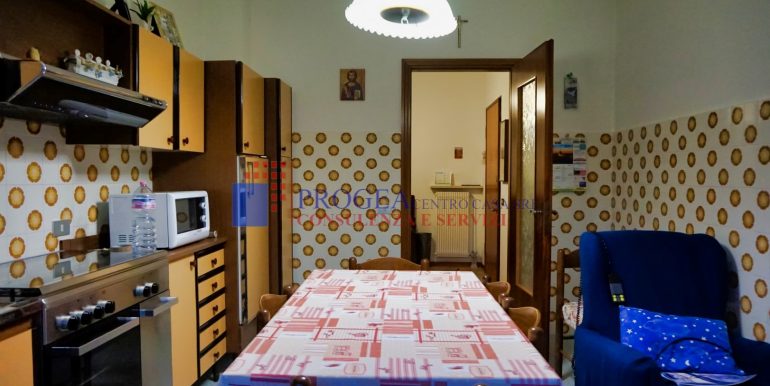 trilocale-in-affitto-a-villa-dalme-cucina